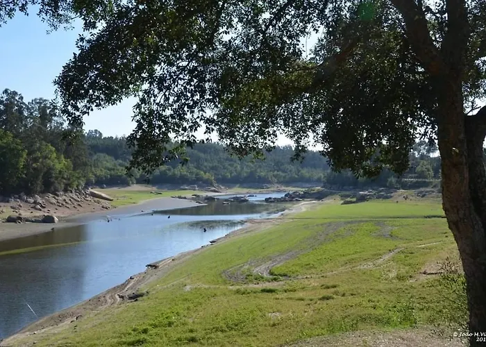 Casa Da Ilha Granjal Treixedo Holiday home *